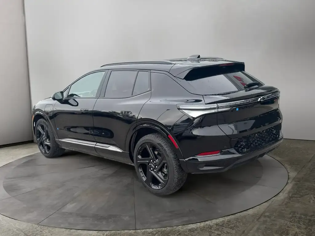 Chevrolet Equinox 2025 photo 3