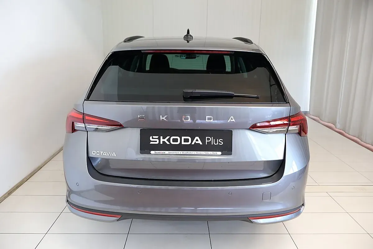 Skoda Octavia 2026 photo 3