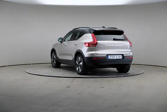 Volvo Xc40 2024 photo 2