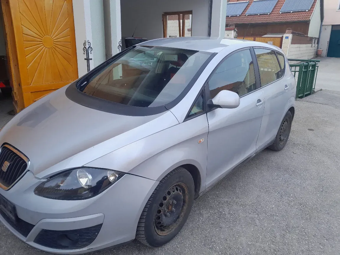Seat Altea 2009 photo 2
