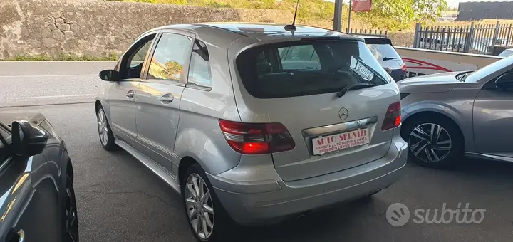 Mercedes-Benz B-Class 2007 photo 2