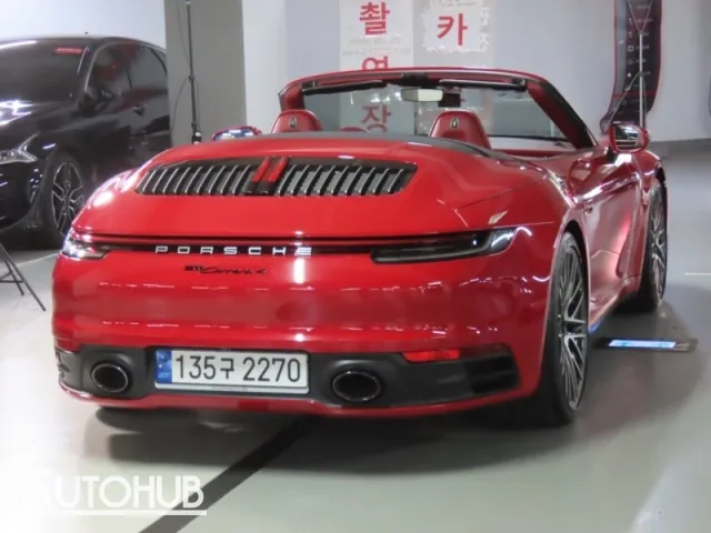Porsche 911 2022 photo 3