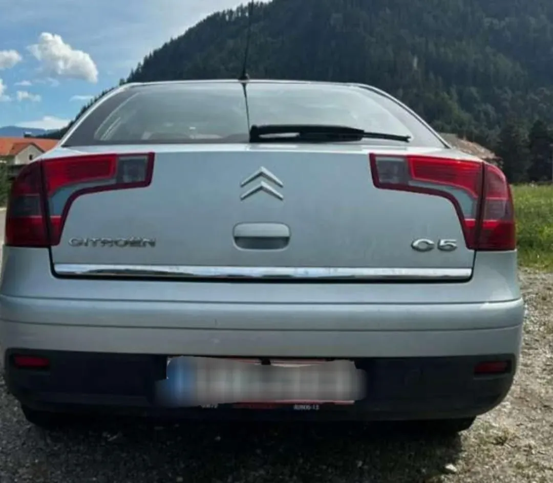 Citroen C5 2006 photo 2