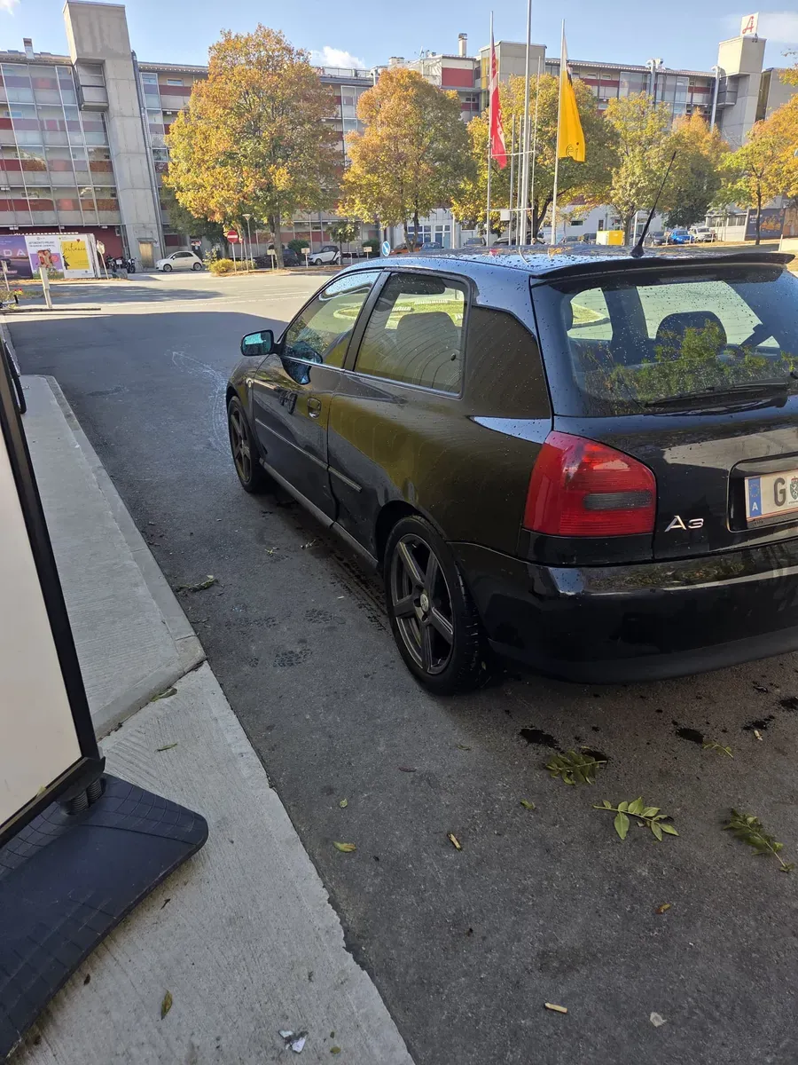 Audi A3 1999 photo 3