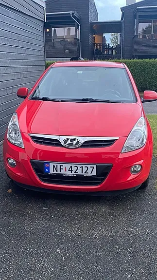 Hyundai I20 2010 photo 2