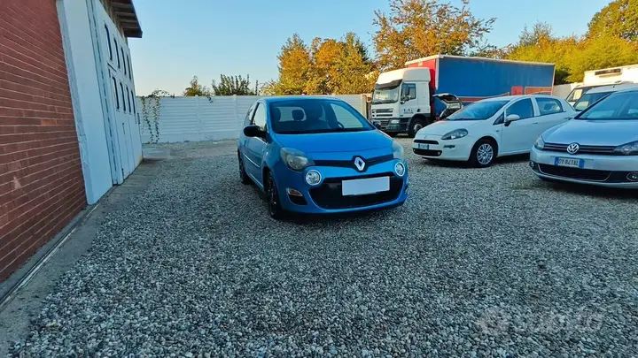 Renault Twingo 2012 photo 2
