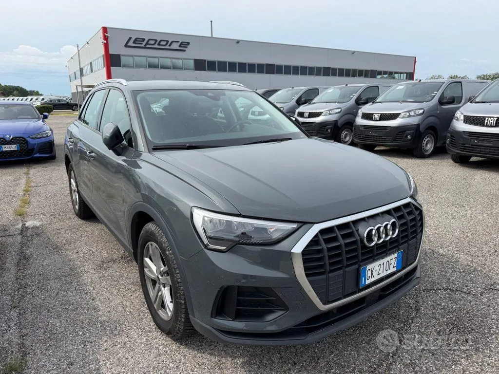 Audi Q3 2022 photo 3