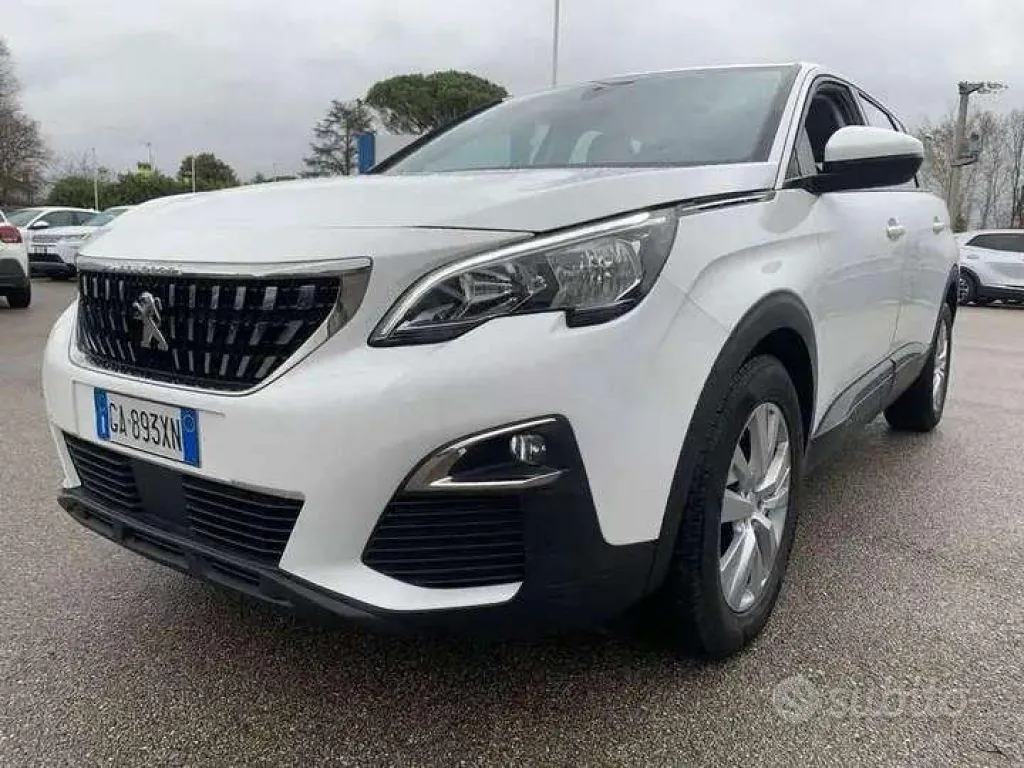 Peugeot 5008 2020 photo 3
