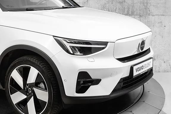 Volvo C40 2023 photo 2