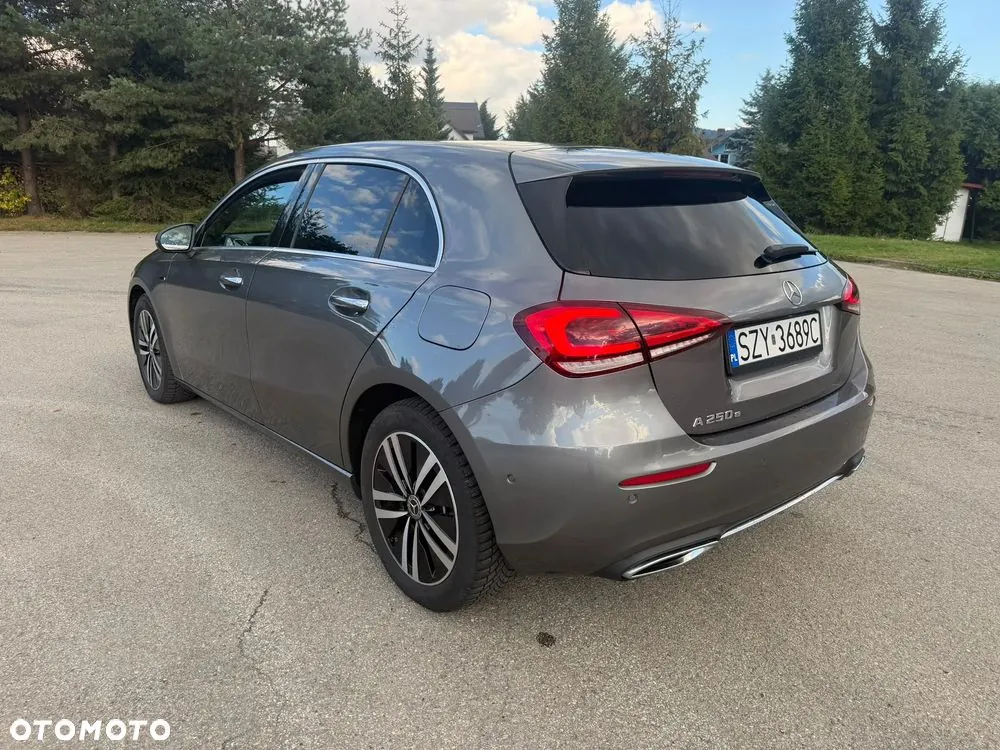 Mercedes-Benz A-Class 2020 photo 5