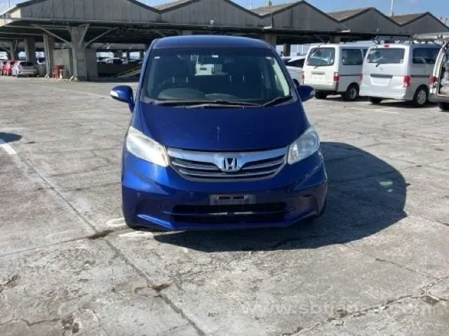 Honda Freed G 2014 photo 5