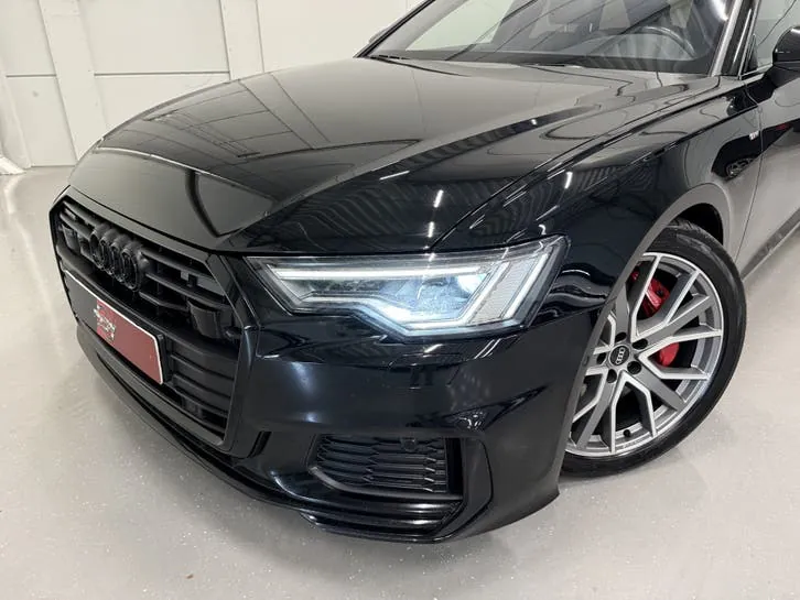 Audi A6 2022 photo 2