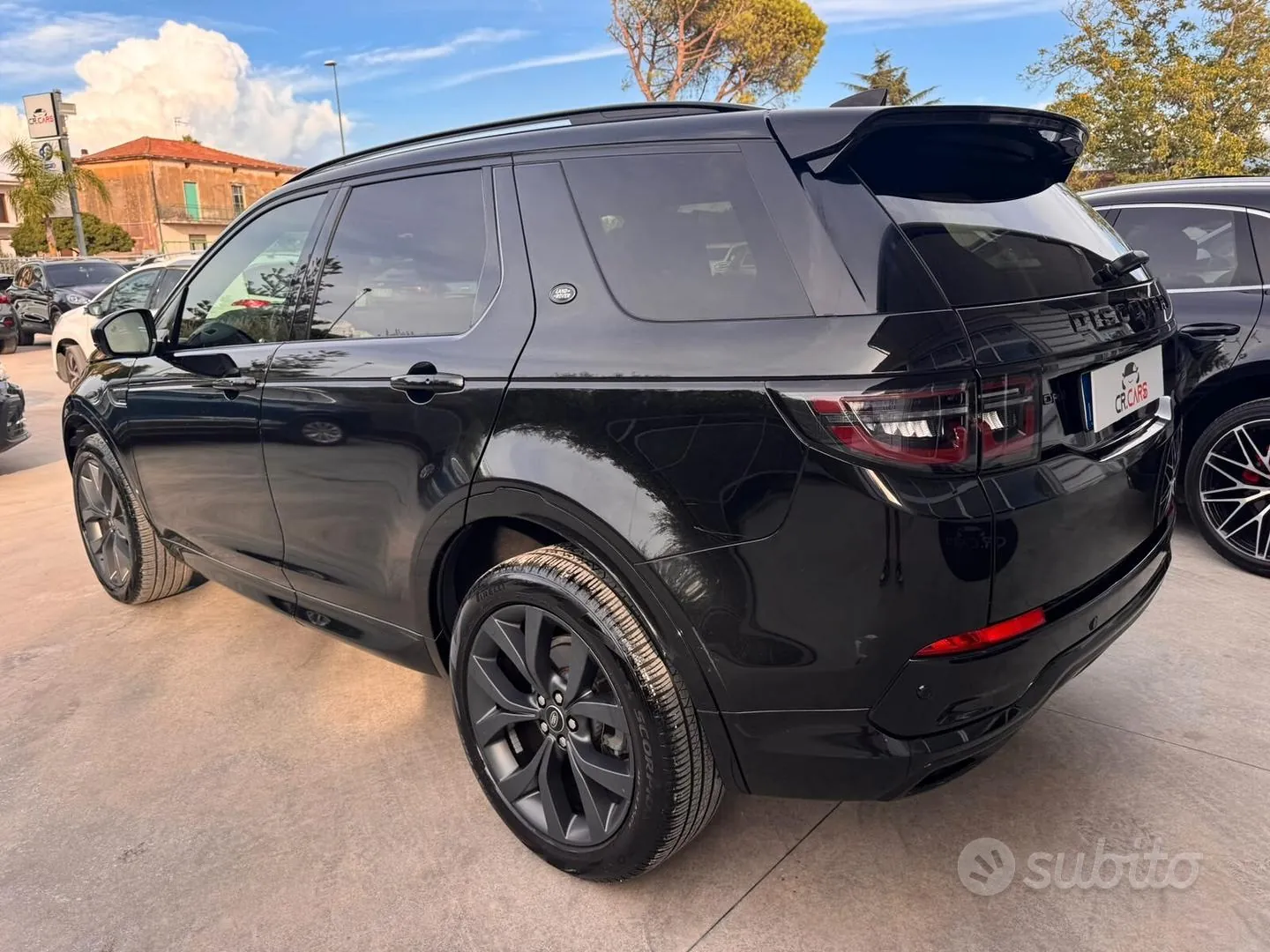 Land Rover Discovery Sport 2023 photo 5