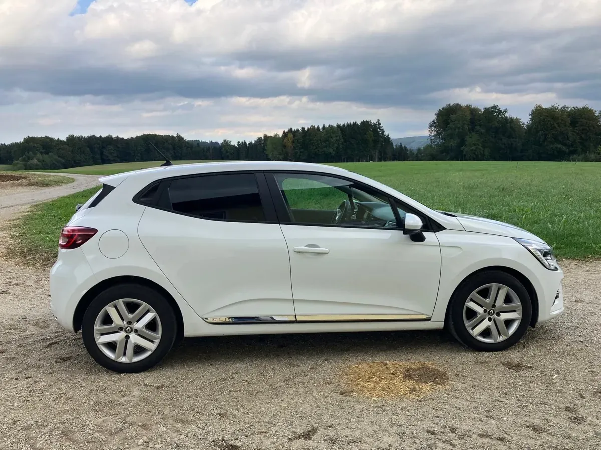 Renault Clio 2019 photo 3