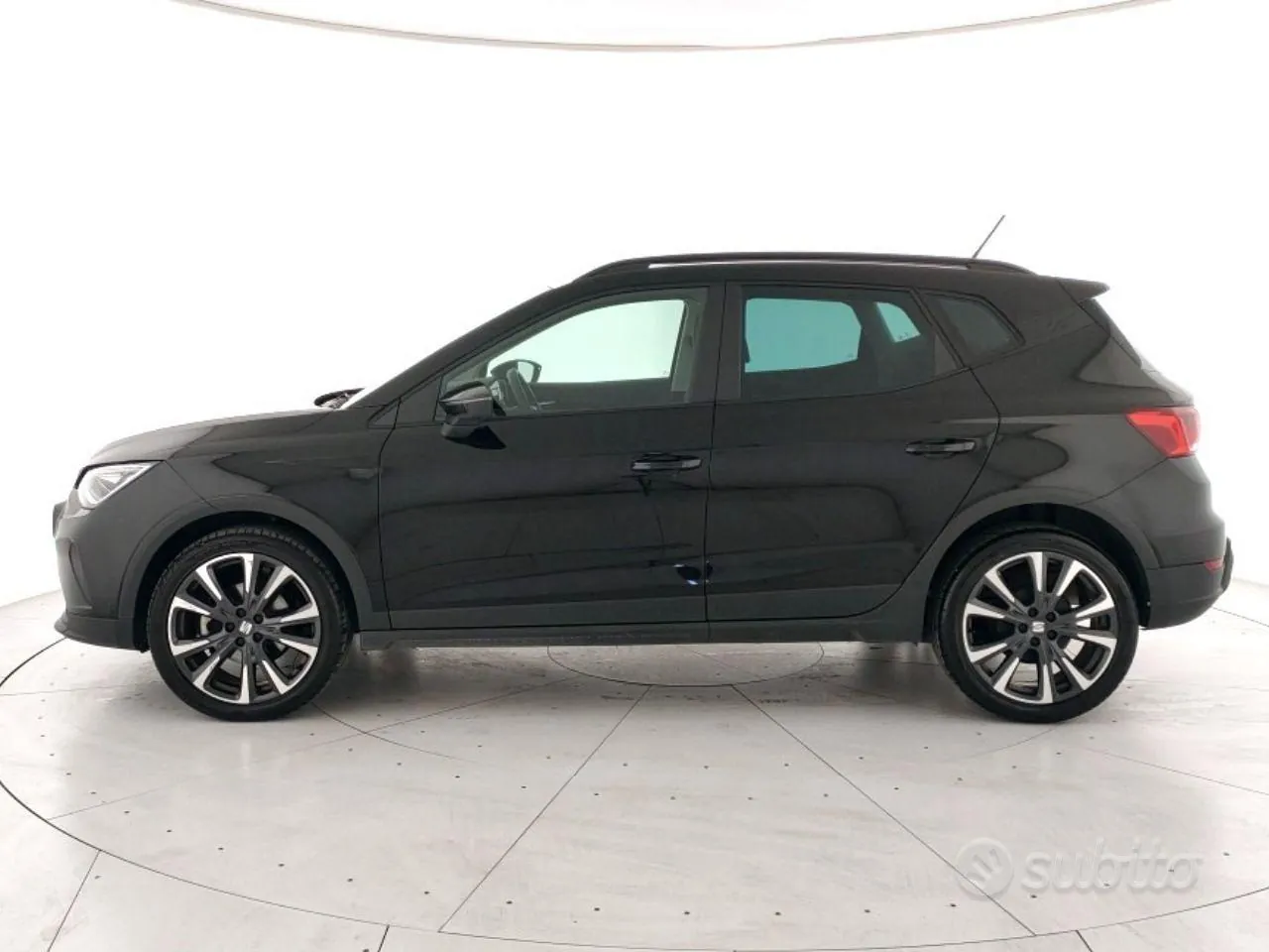 Seat Arona 2025 photo 2