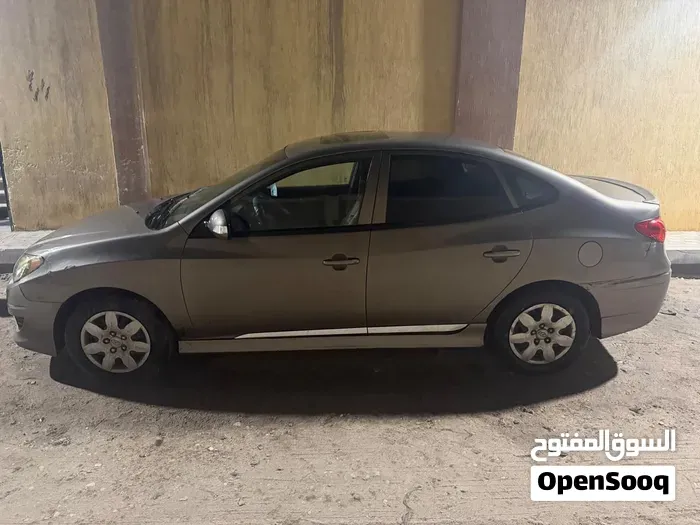 Hyundai Elantra 2018 photo 3