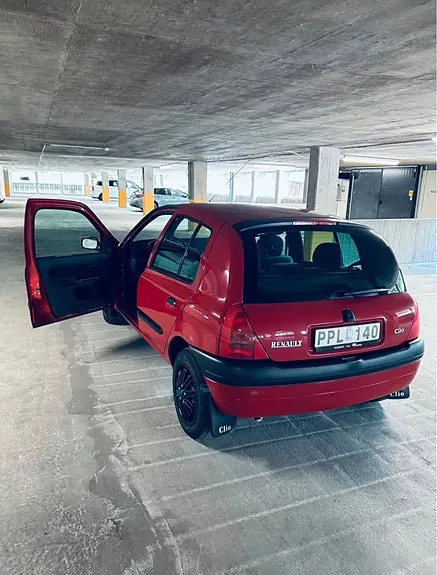 Renault Clio 2000 photo 3
