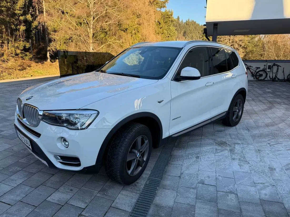 BMW X3 2018 photo 2