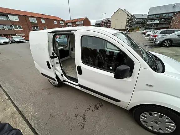 Fiat Fiorino 2012 photo 5