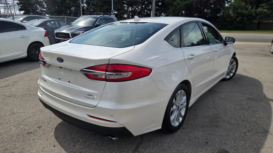 Ford Fusion 2019 photo 4