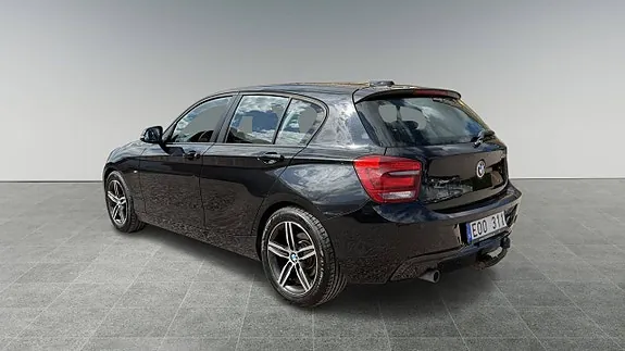 BMW 118D 2012 photo 2