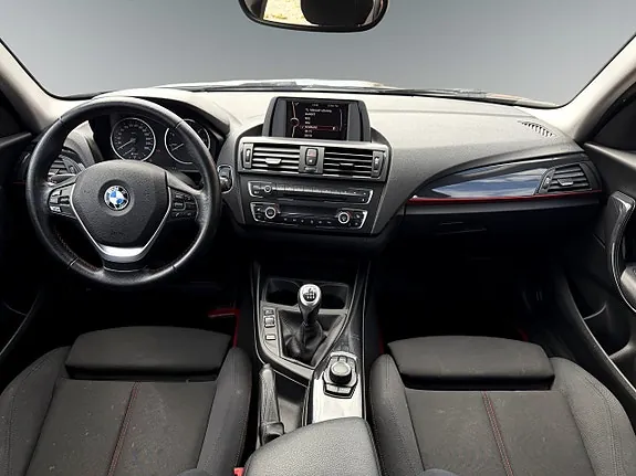 BMW 118D 2012 photo 3