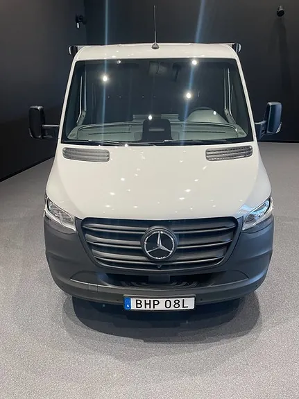 Mercedes-Benz Esprinter 2026 photo 3