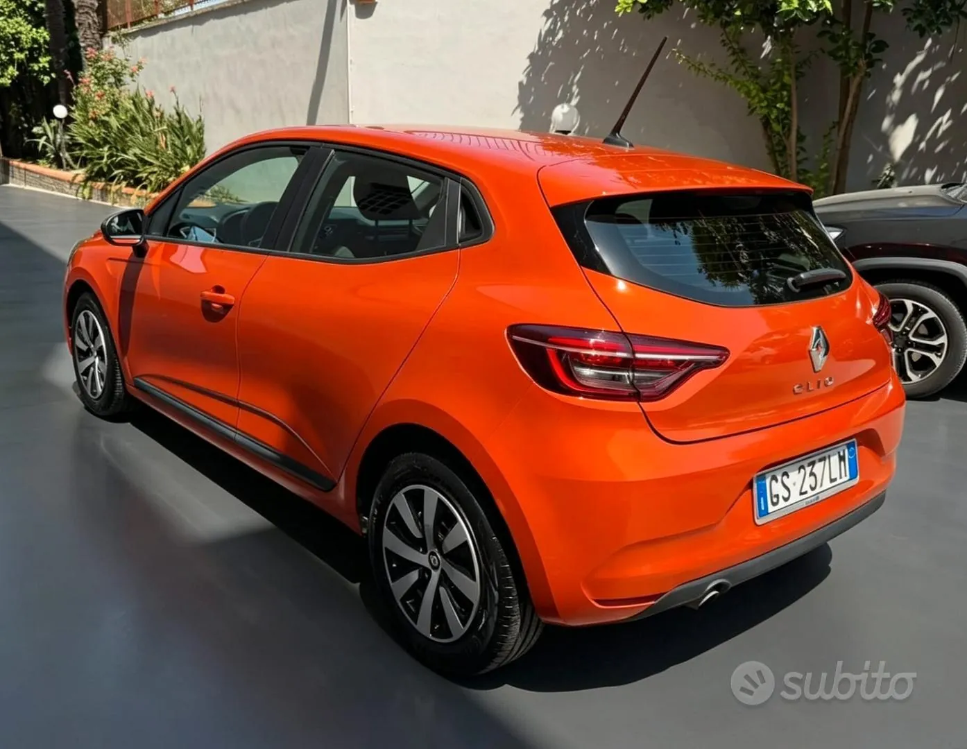 Renault Clio 2023 photo 4