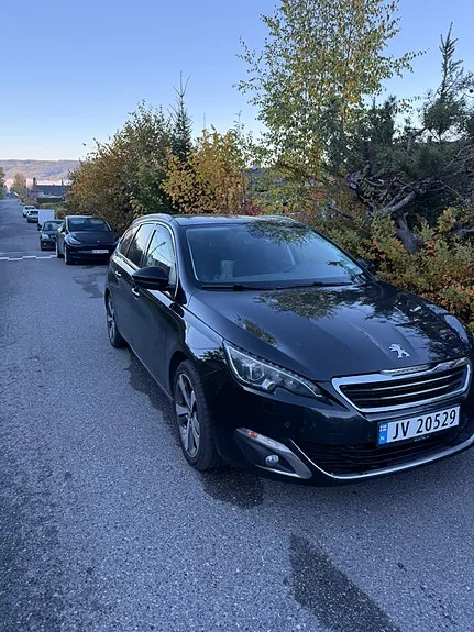 Peugeot 308 2014 photo 2
