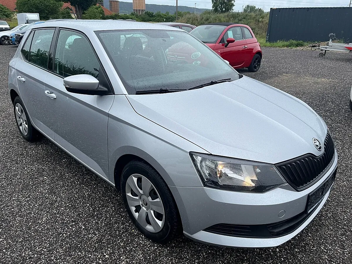 Skoda Fabia 2018 photo 3