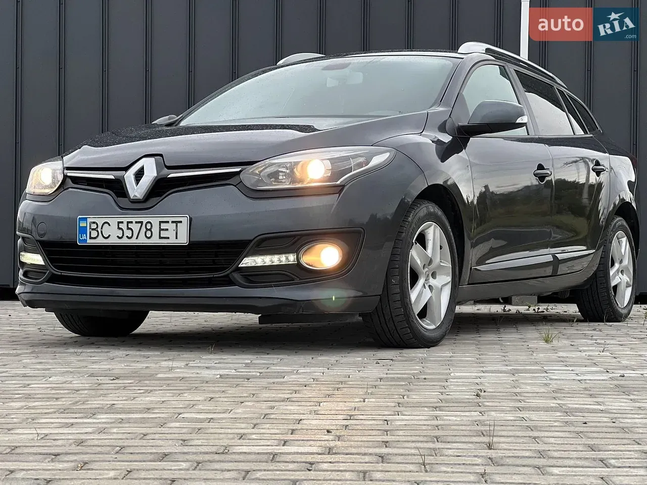 Renault Megane 2014 photo 2