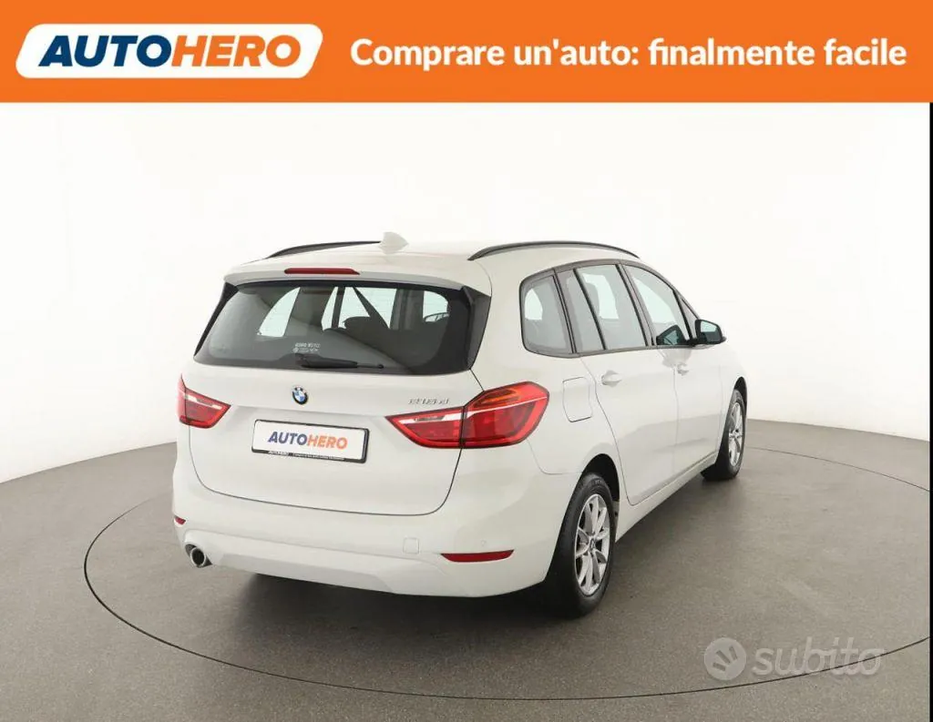 BMW 216D 2019 photo 5