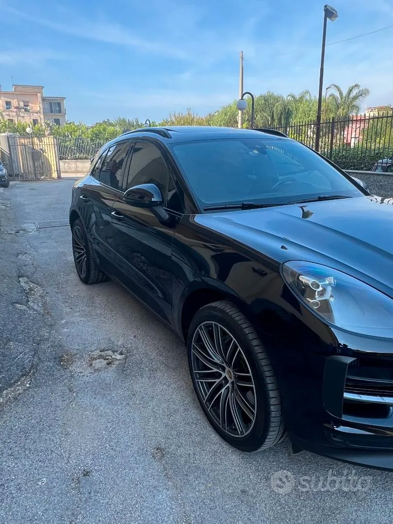 Porsche Macan S