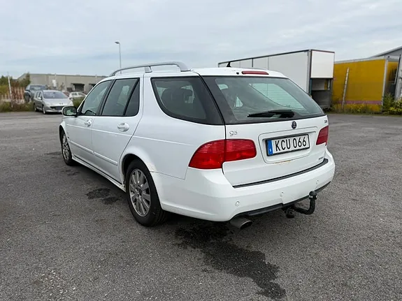Saab 9-5 2010 photo 4