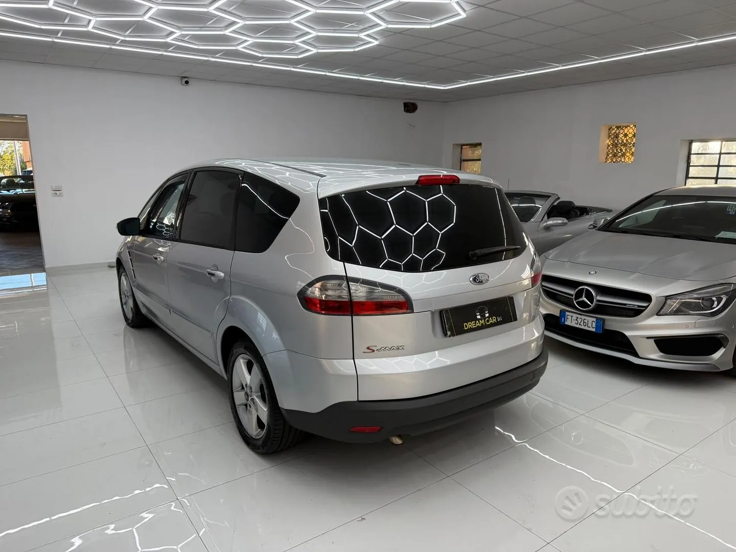 Ford S-Max 2009 photo 4