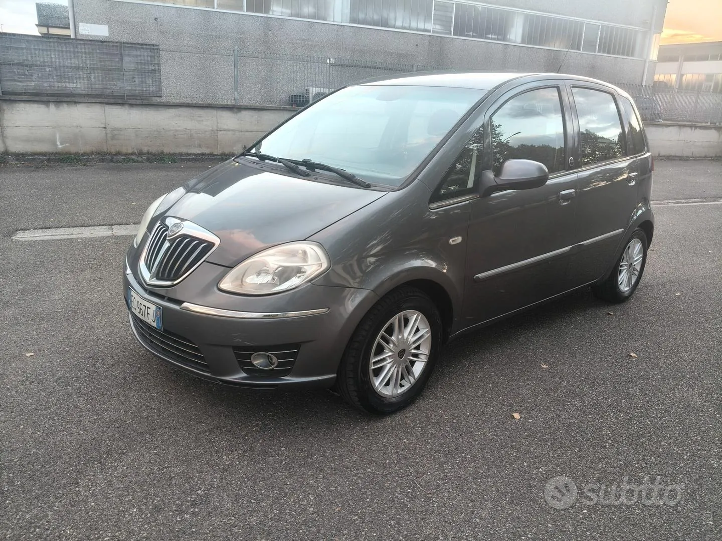 Lancia Musa 2010 photo 2