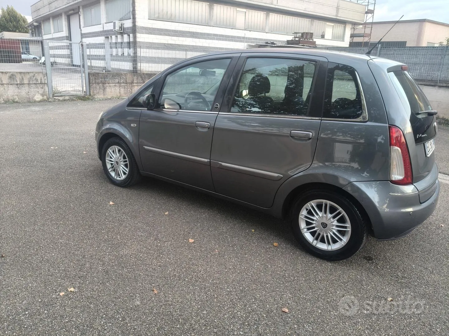 Lancia Musa 2010 photo 4