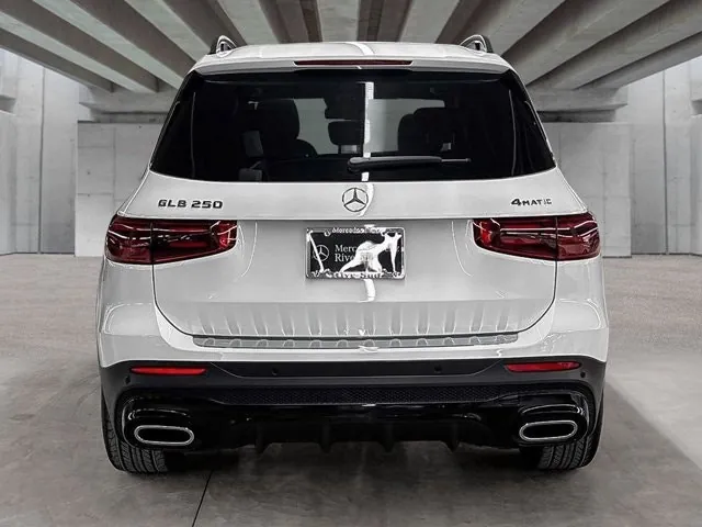 Mercedes-Benz Glb 2026 photo 4