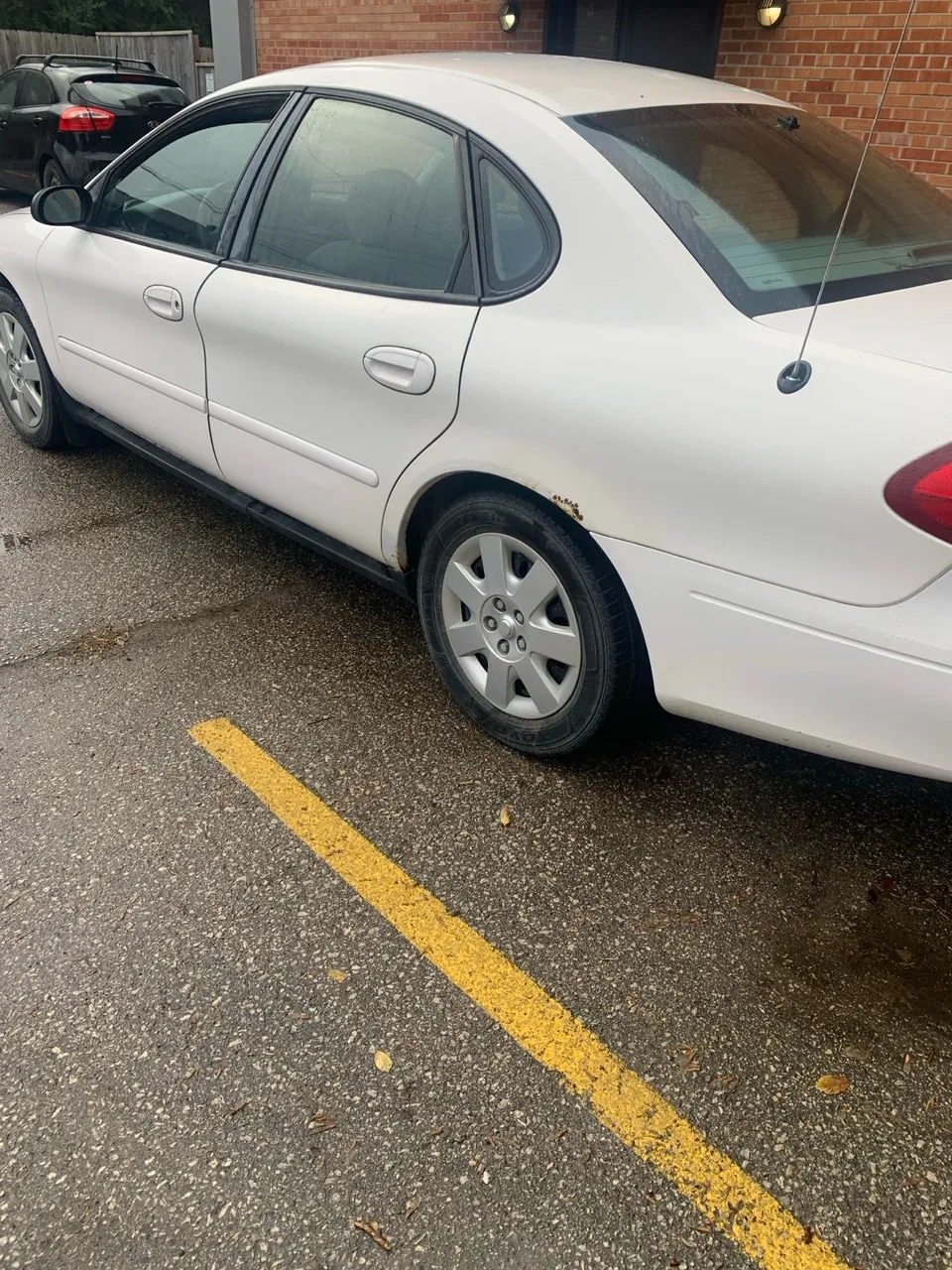 Ford Taurus