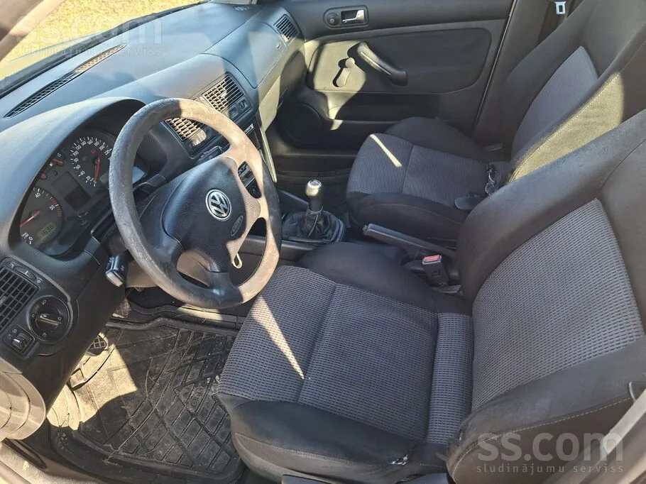 Volkswagen Golf 4 2001 photo 4