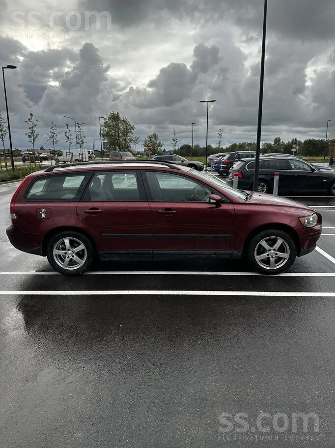 Volvo V50