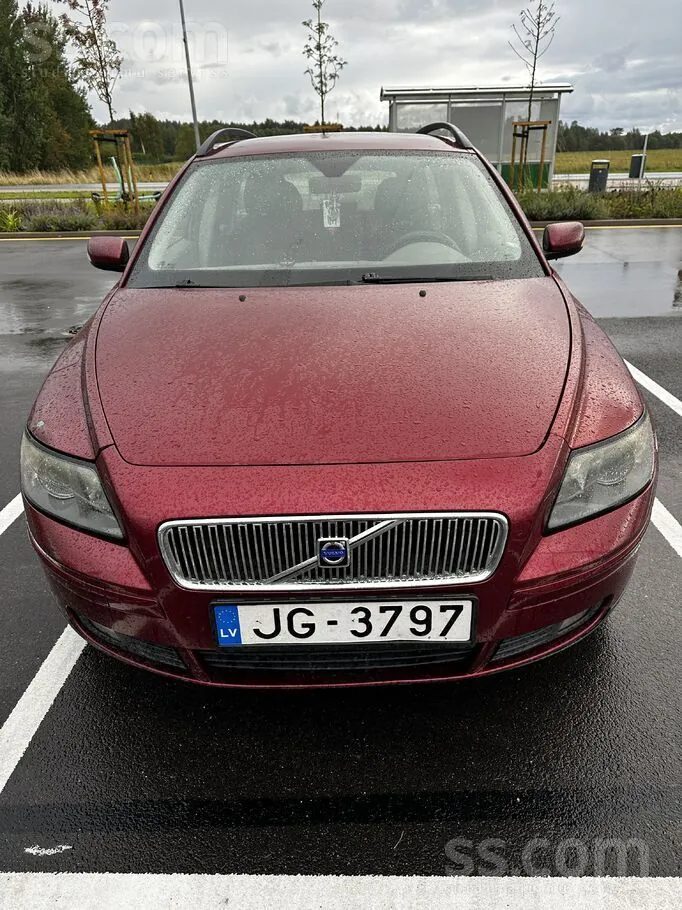 Volvo V50 2005 photo 2
