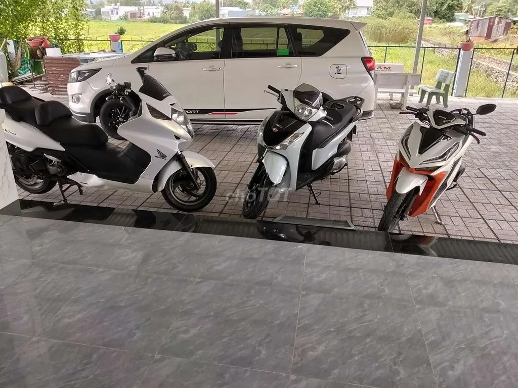 Toyota Innova 2019 photo 5