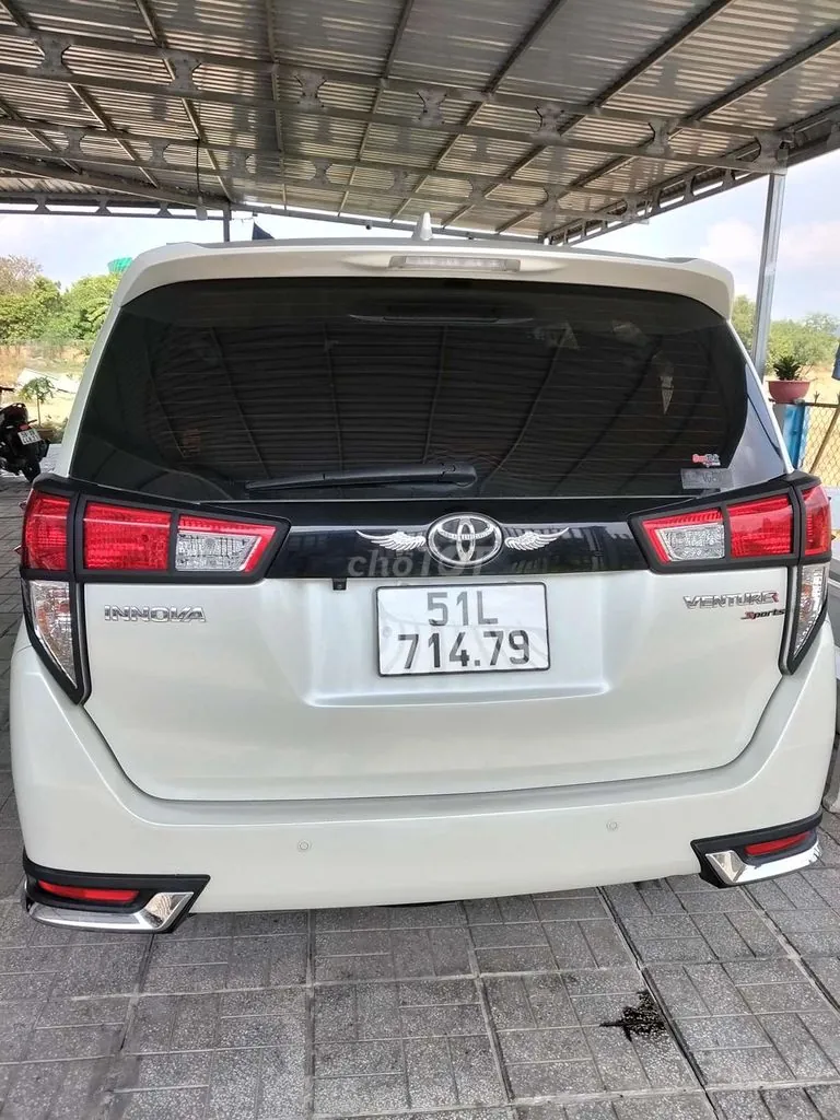 Toyota Innova 2019 photo 3