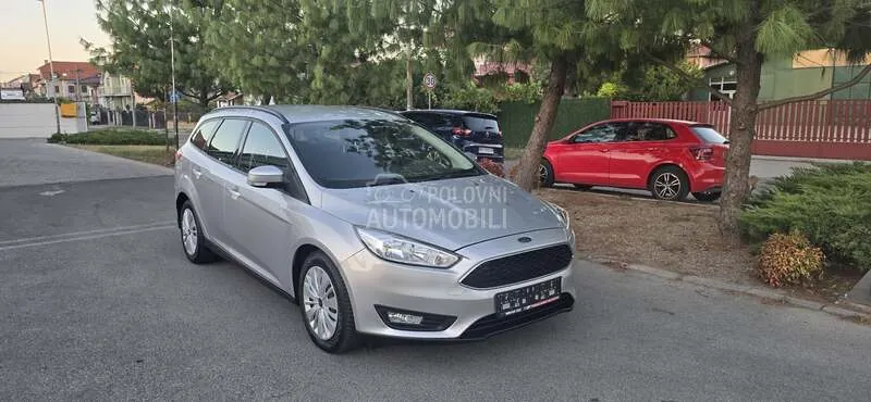 Ford Focus 2015 photo 2