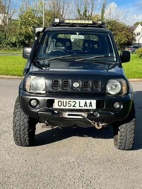 Suzuki Jimny 2002 photo 3