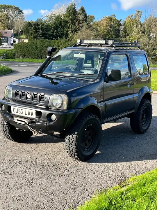 Suzuki Jimny 2002 photo 4
