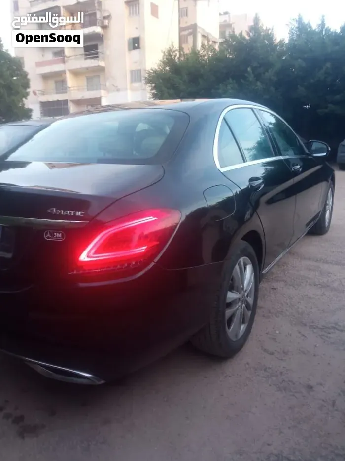 Mercedes-Benz C-Class 2019 photo 2