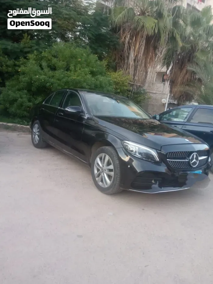 Mercedes-Benz C-Class 2019 photo 3