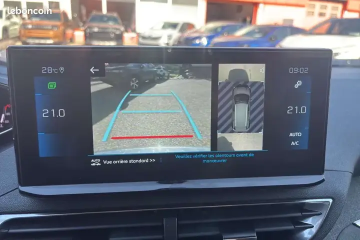 Peugeot 5008 2022 photo 5